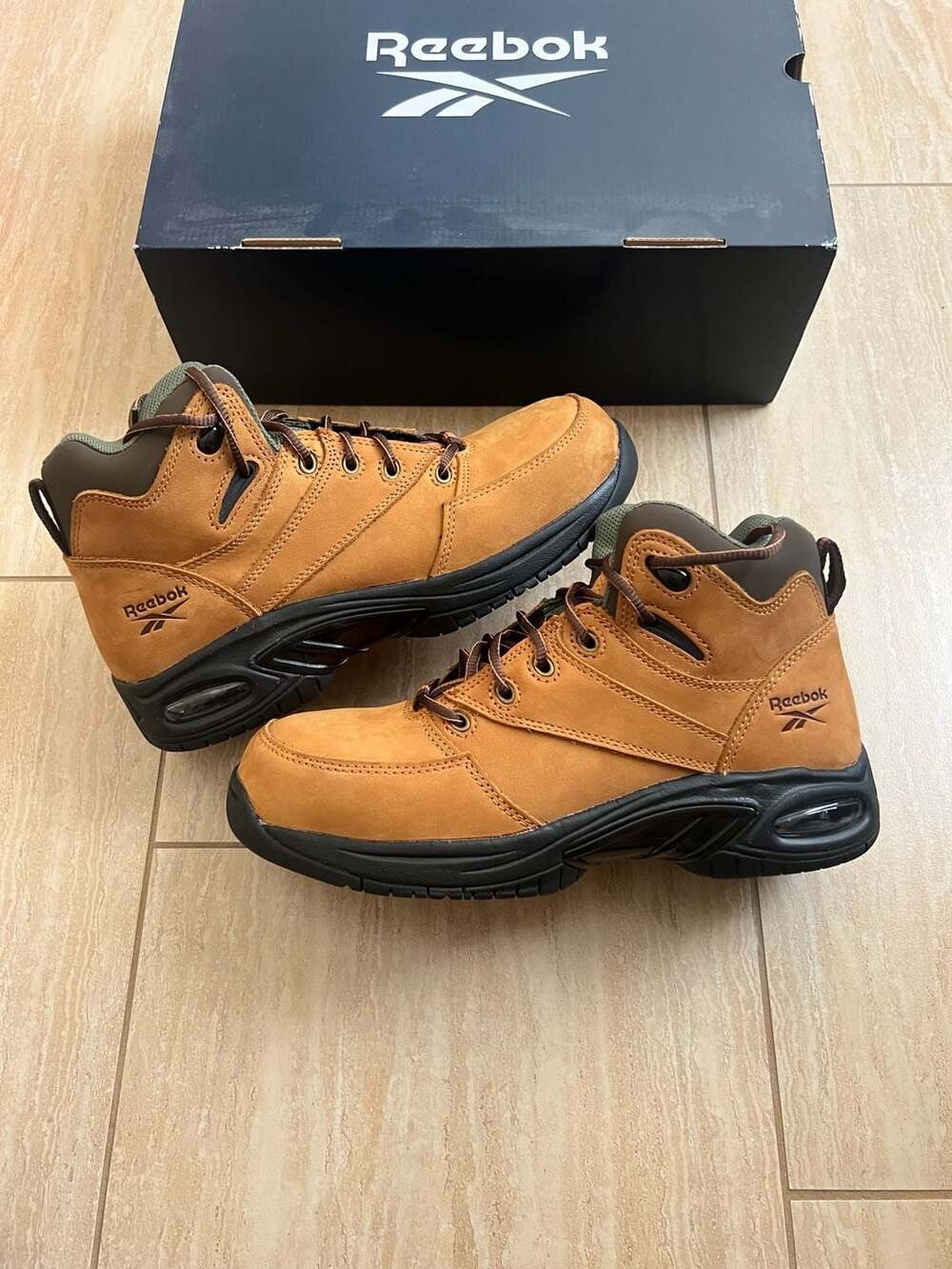 Reebok Tyak Composite Toe Hiking Work Boots Size 7.5